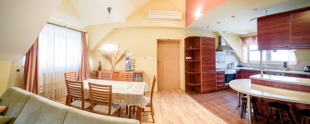 קרקוב Park Apartment מראה חיצוני תמונה